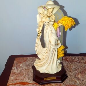 Farò statue collection